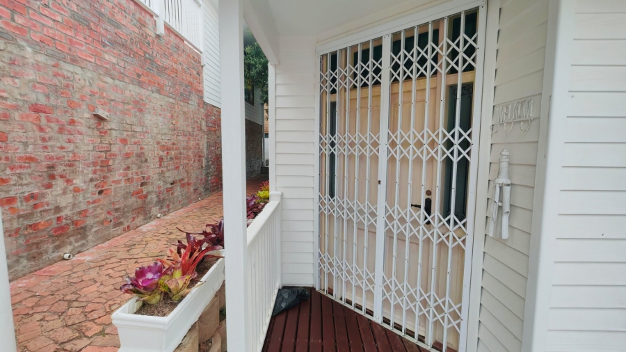 3 Bedroom Property for Sale in Herolds Bay Western Cape